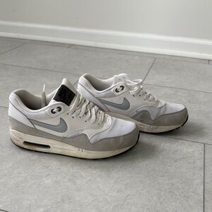 Nike Air Max White and Gray Sneakers